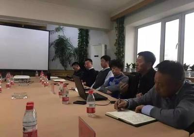 市生态环境局组织召开专家论证会 研讨土壤污染防治先行区创建工作